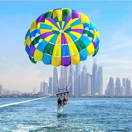 Couple parasailing tour in dubai